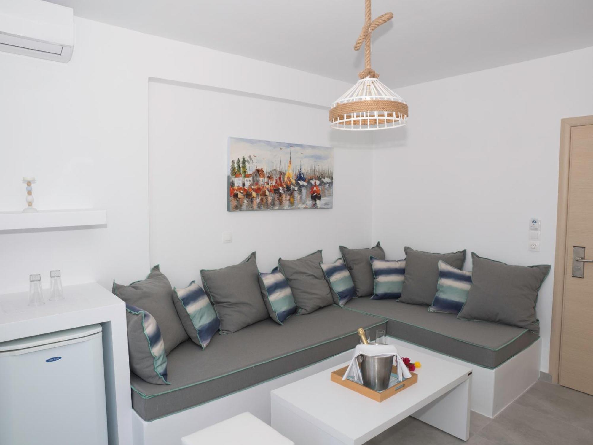 Amaryllis Beach Hotel Chrisi Akti  Bilik gambar