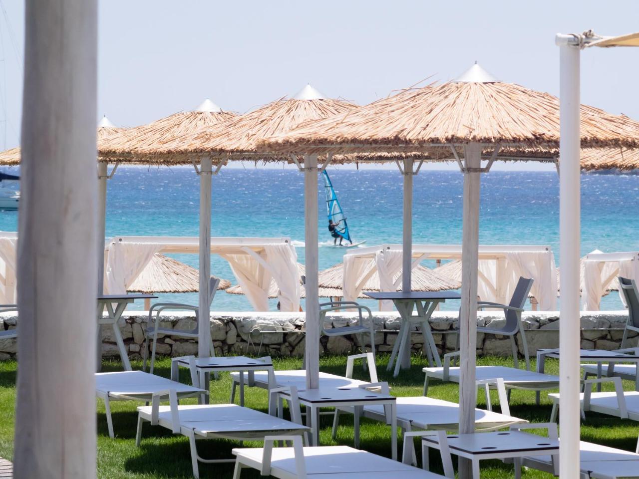 Amaryllis Beach Hotel Chrisi Akti  Luaran gambar